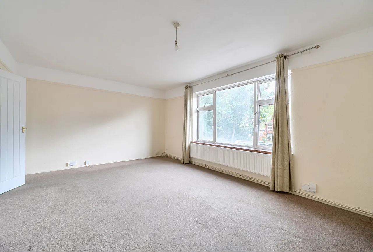 2 bed flat for sale — Pipers Green, London, NW9 8UH