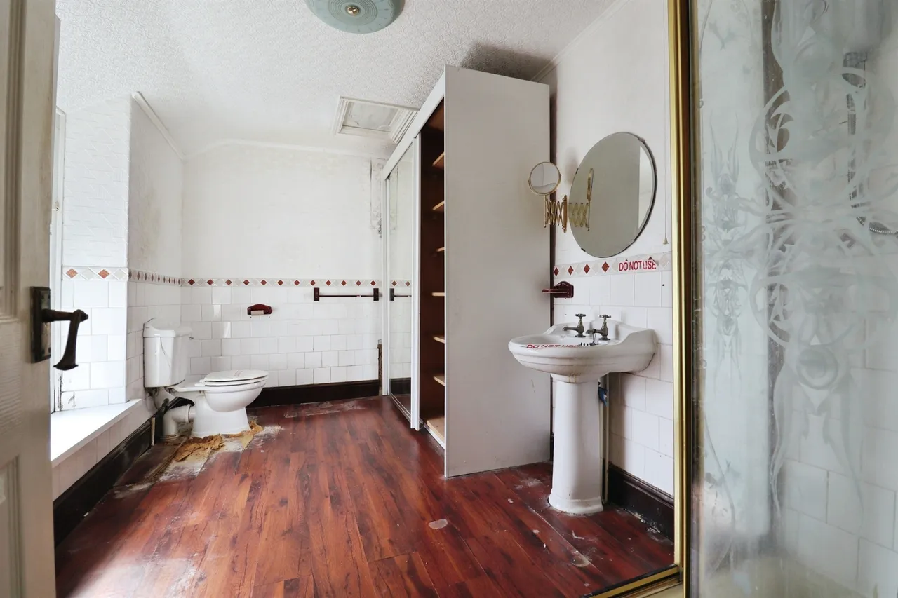 Charlotte Place, Barry, CF63, photo 13