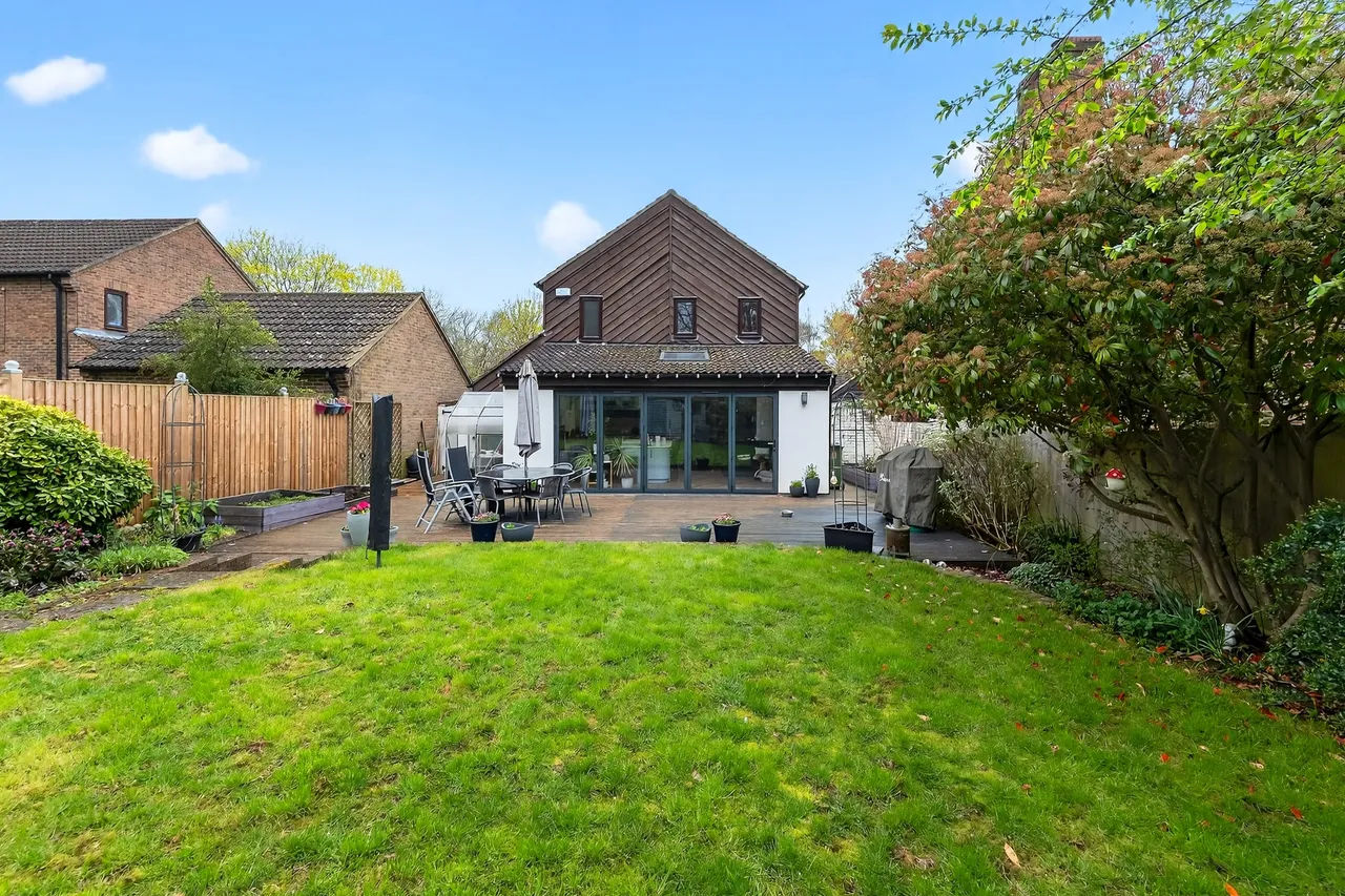Ledbury, Great Linford, MK14, photo 3
