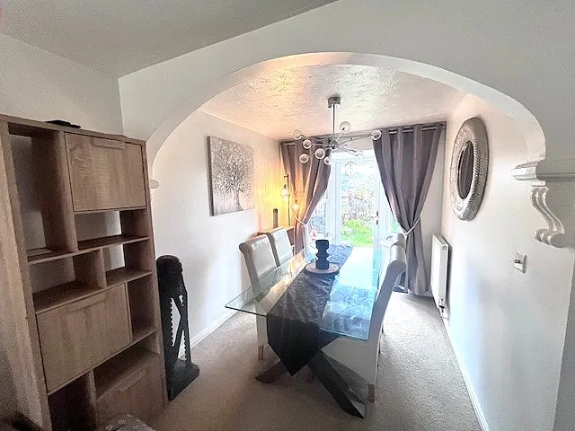 Lower Meadow Drive, Congleton, CW12, photo 3