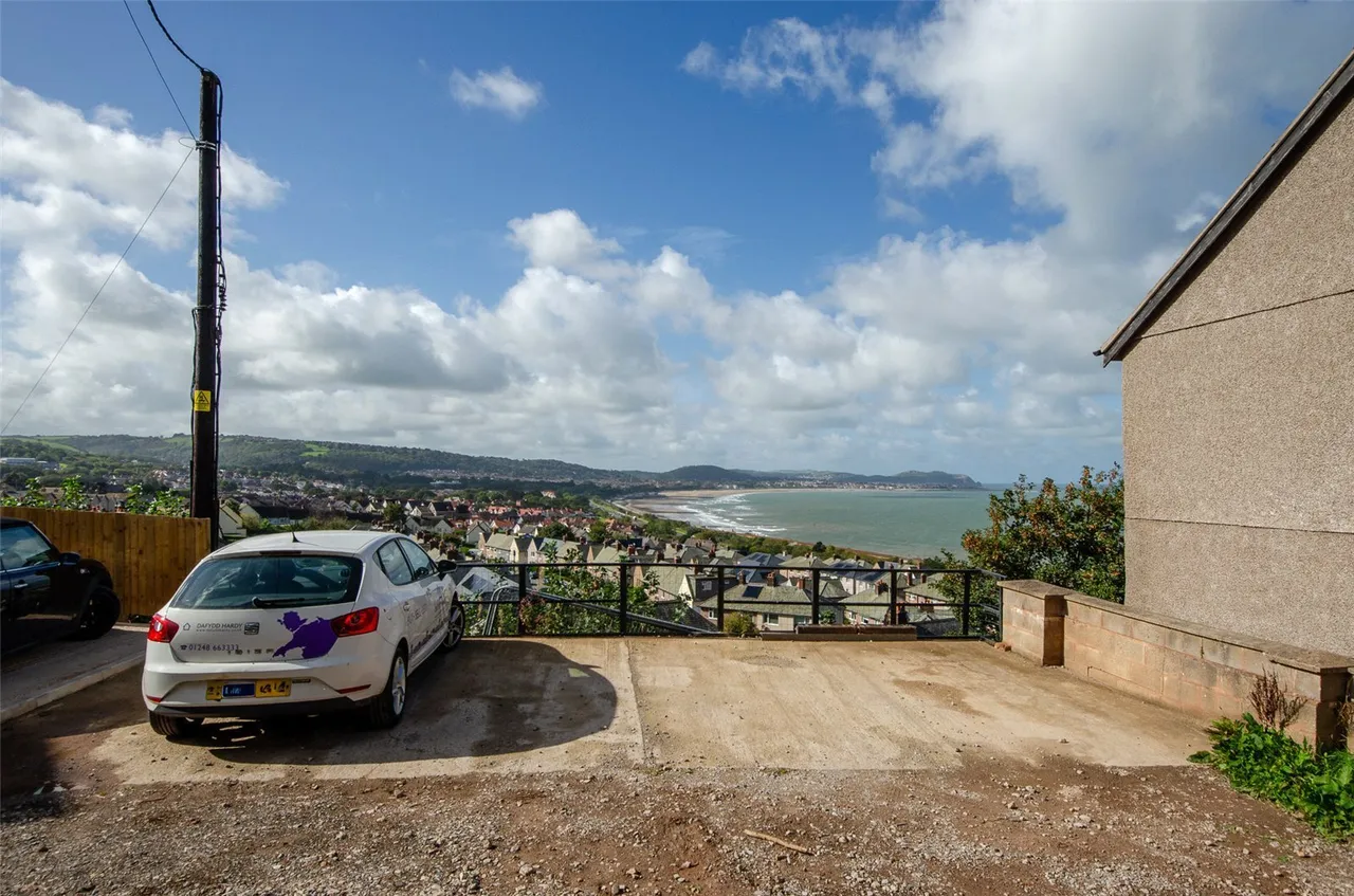 Tan Y Wal, Old Colwyn, photo 13