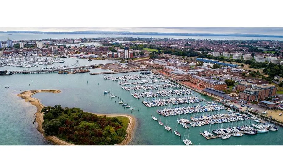 Weevil Lane, Gosport, PO12, photo 28