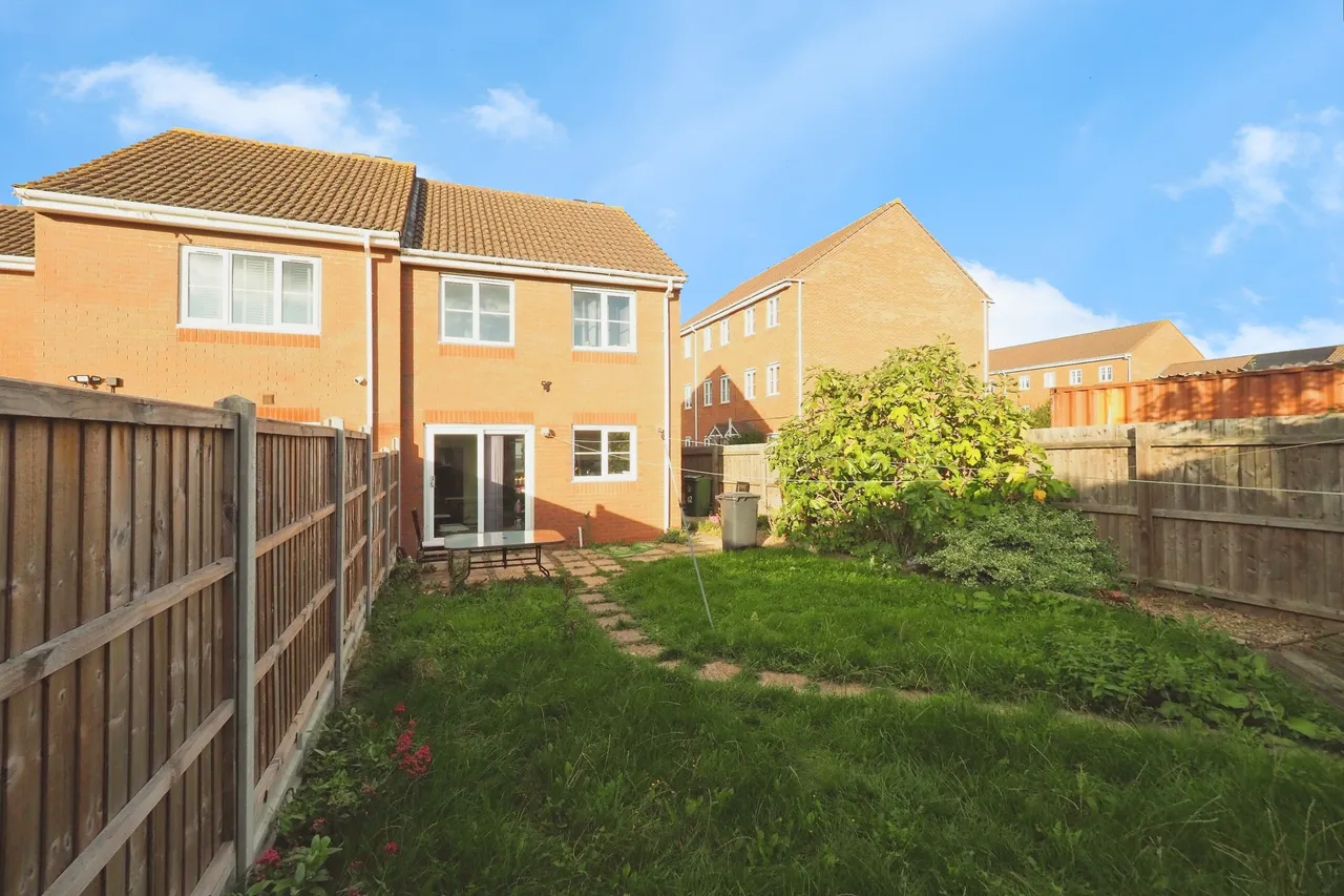 Stableford Close, Loughborough, LE12, photo 2