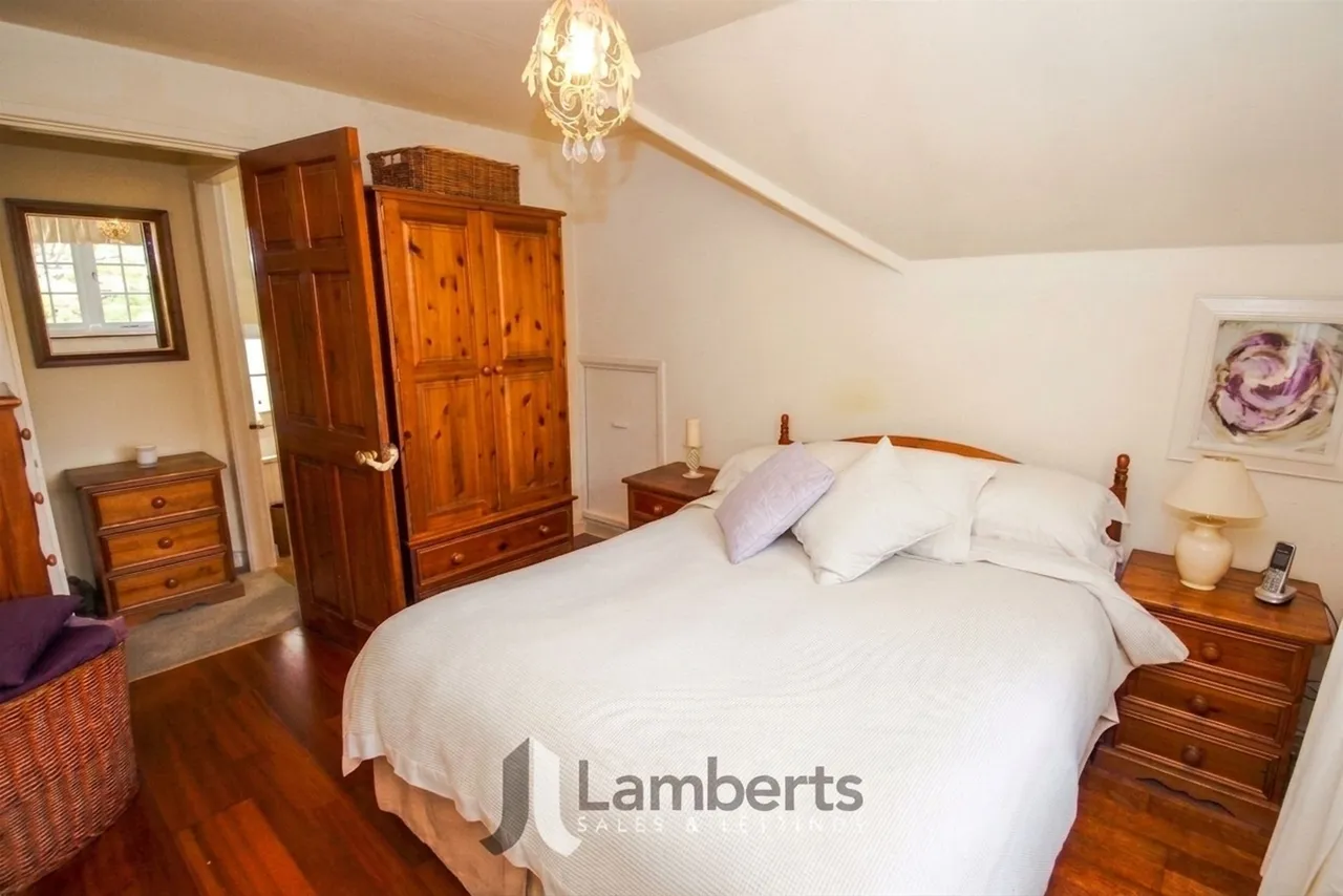 7 Mill Lane, Redditch, photo 13