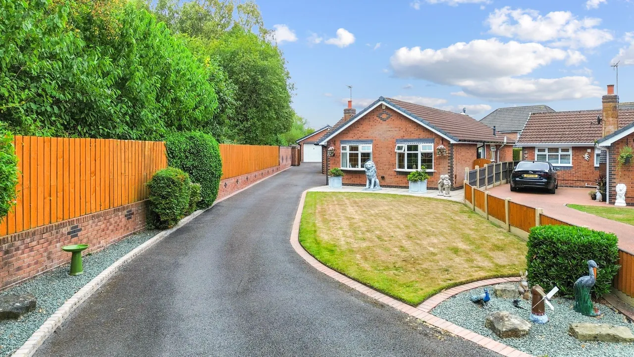 3 bed house for sale — Applecorn Close, Sutton Leach, St. Helens, St. Helens, WA9 4XZ