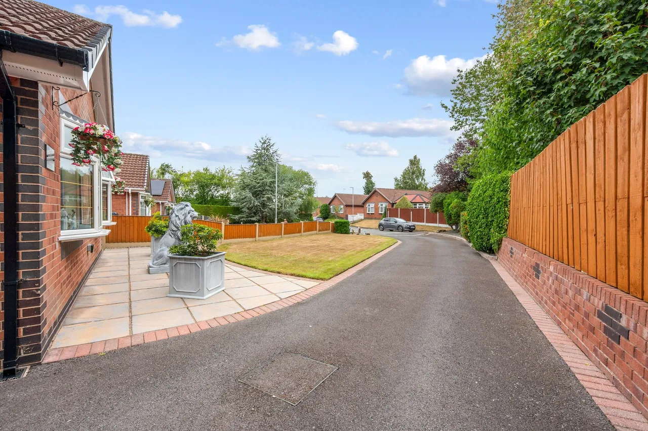 Applecorn Close, Sutton Leach, St. Helens, St. Helens, WA9 4XZ, photo 50