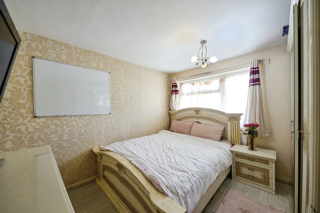 Lyons Grove, Birmingham, B11, photo 10