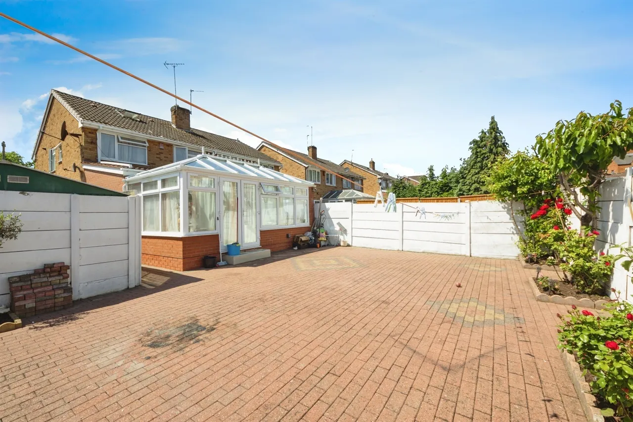 Lyons Grove, Birmingham, B11, photo 12