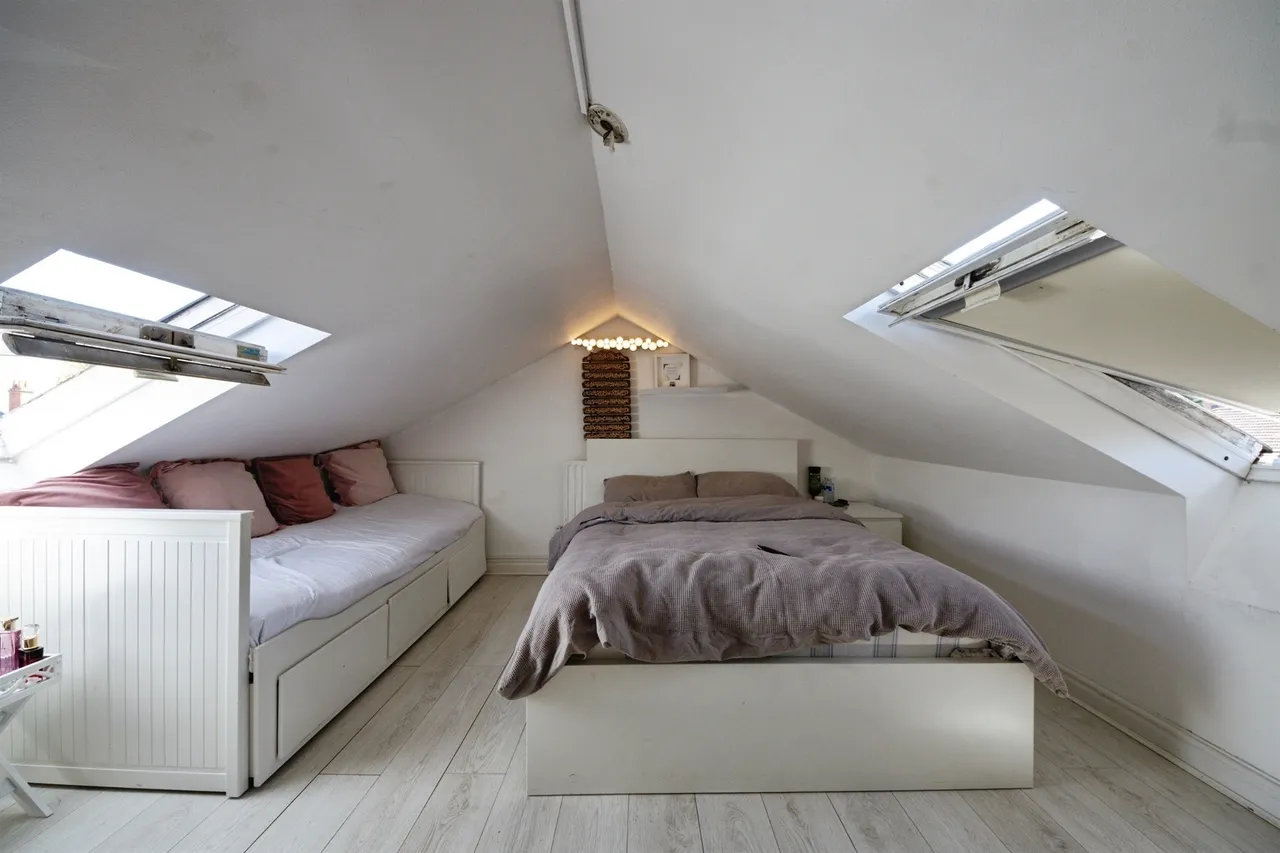 Lyons Grove, Birmingham, B11, photo 15
