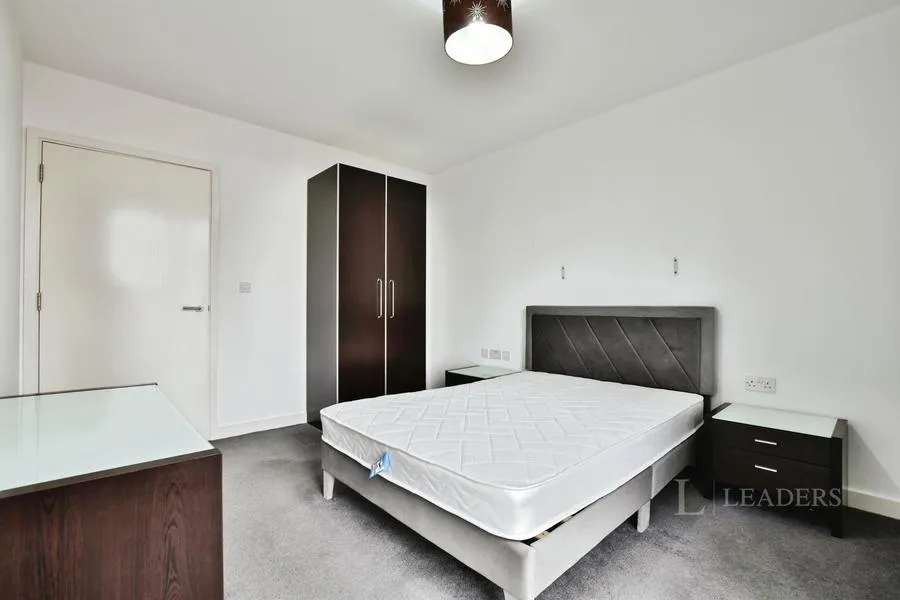 Piccadilly Place, Manchester, M1, photo 9