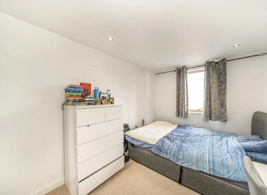 Gifford Road, Harlesden, NW10, photo 6