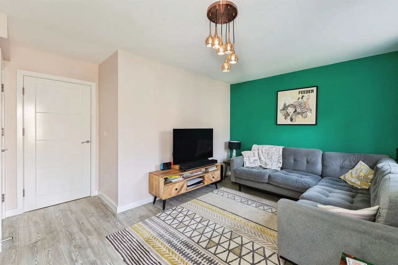 Princess Marina Drive, Arborfield Green, RG2, photo 7