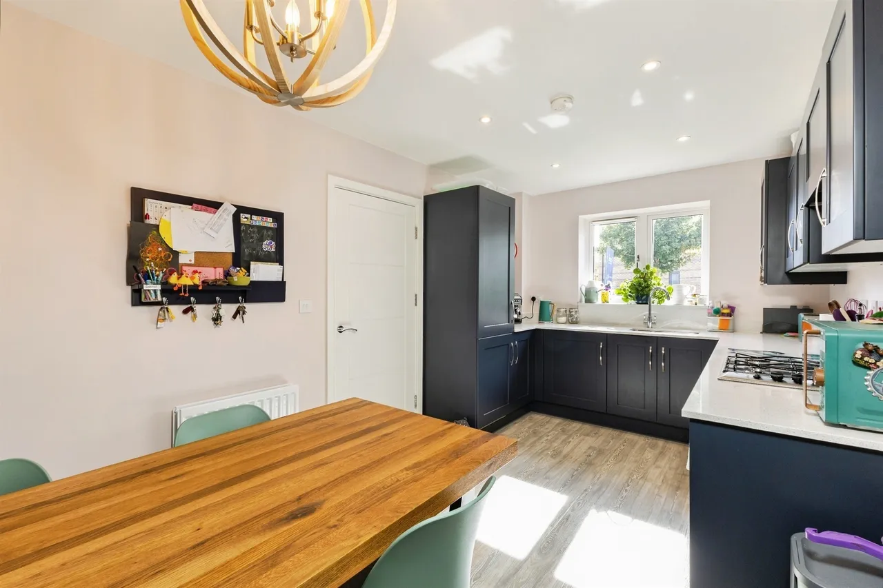 Princess Marina Drive, Arborfield Green, RG2, photo 5