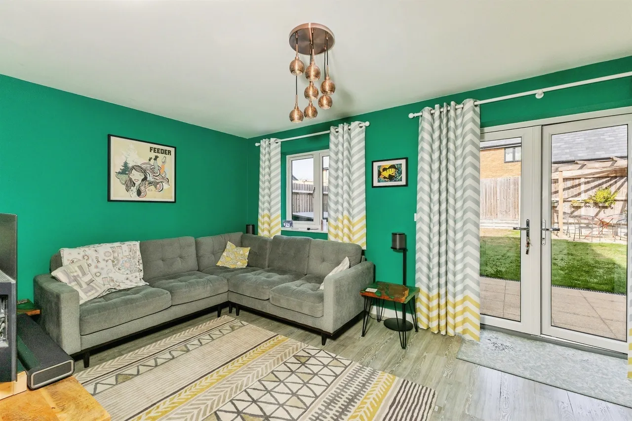 Princess Marina Drive, Arborfield Green, RG2, photo 6