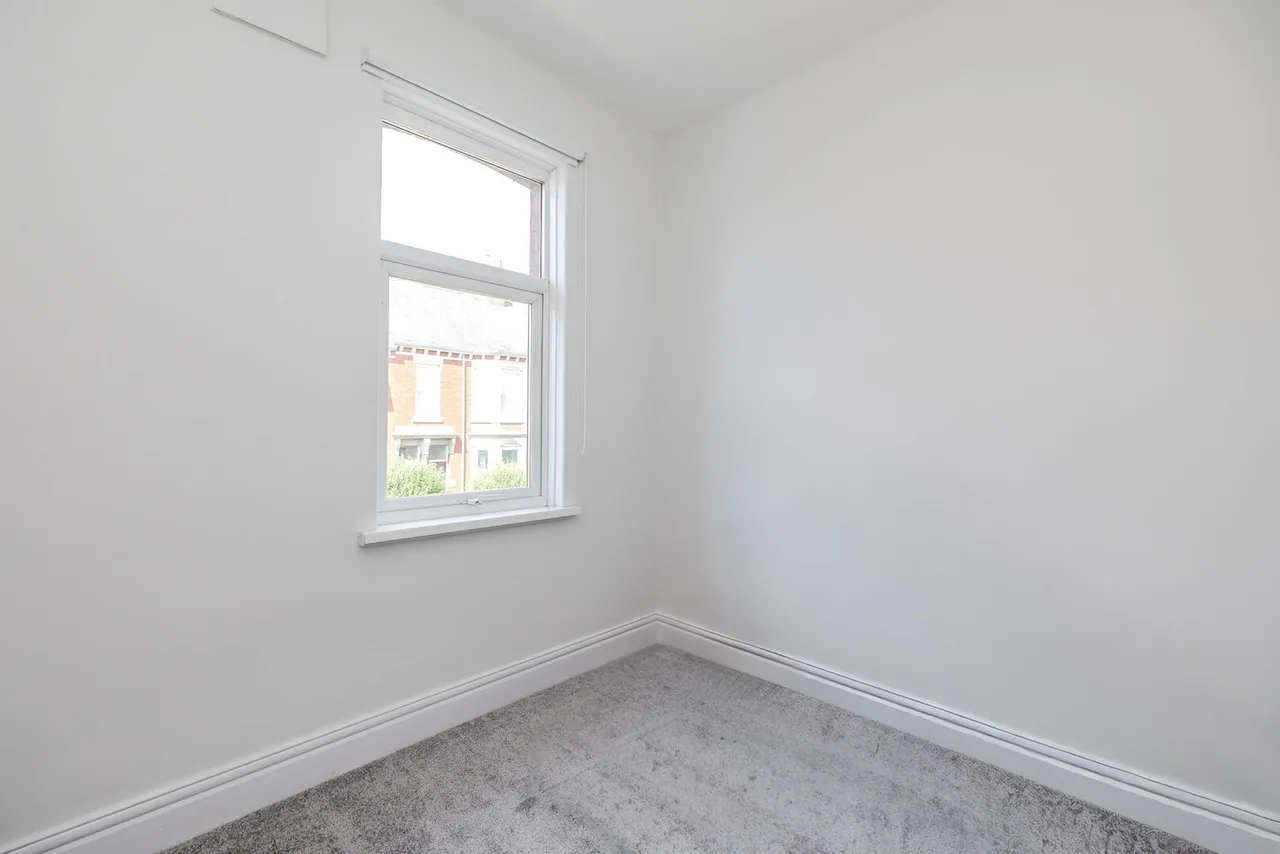 Addycombe Terrace, Heaton, photo 21