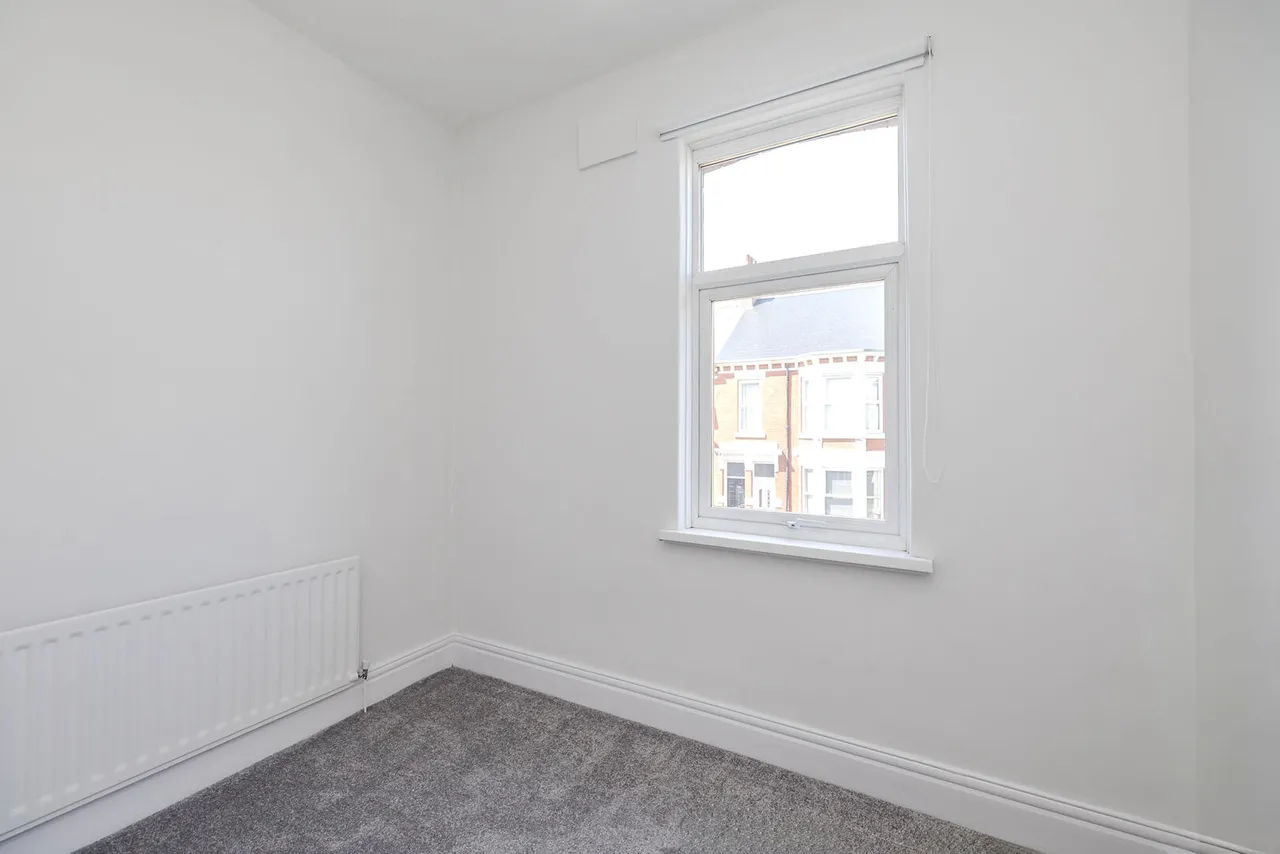 Addycombe Terrace, Heaton, photo 22