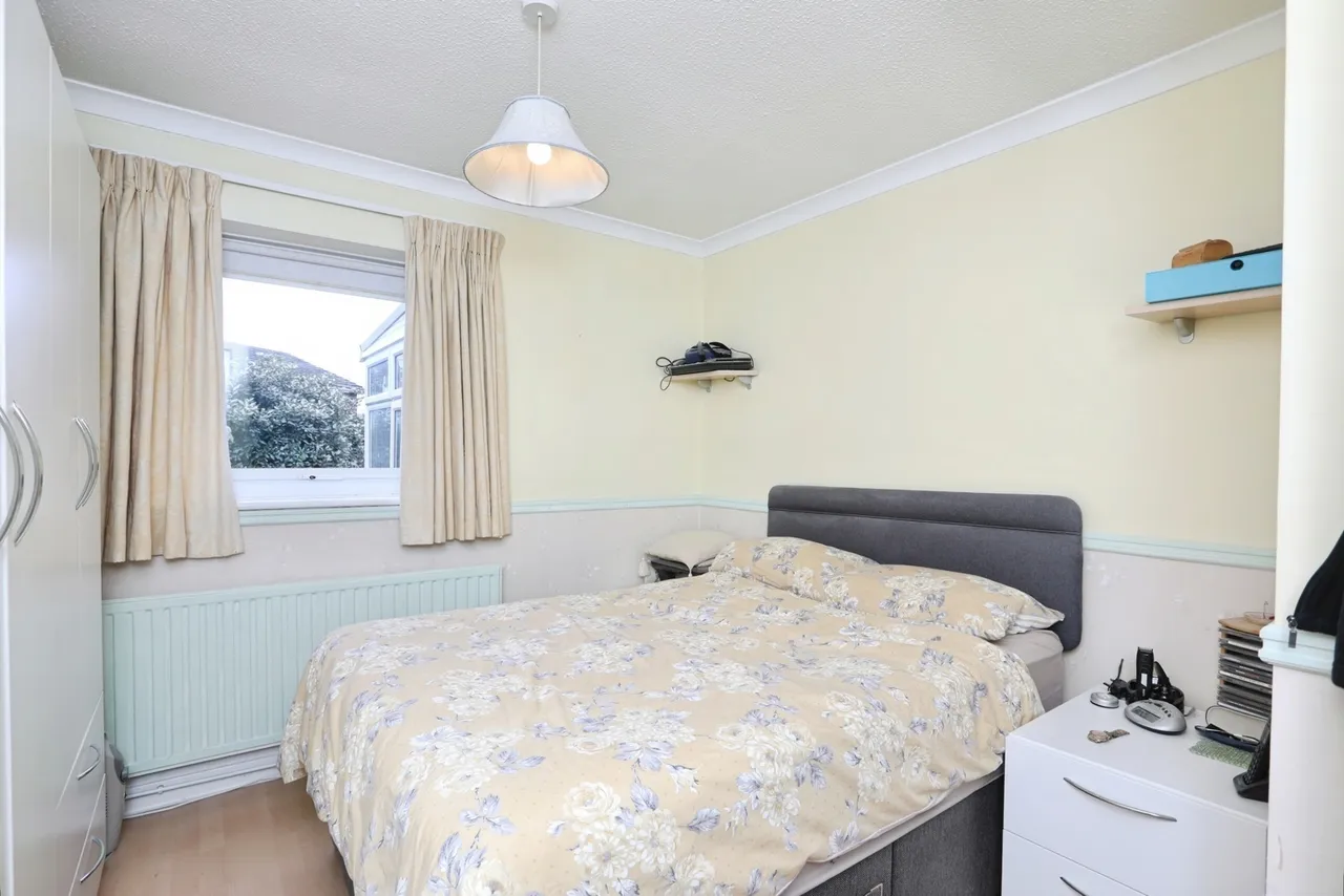 Walnut Tree Drive, Sittingbourne, ME10, photo 5