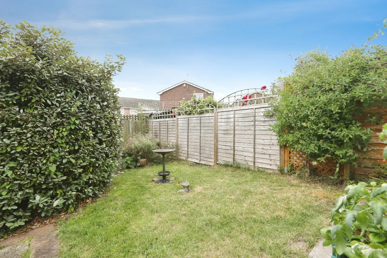 Walnut Tree Drive, Sittingbourne, ME10, photo 11