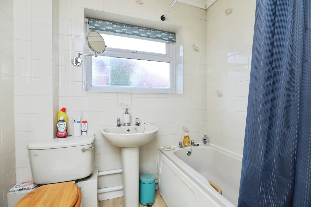 Walnut Tree Drive, Sittingbourne, ME10, photo 6