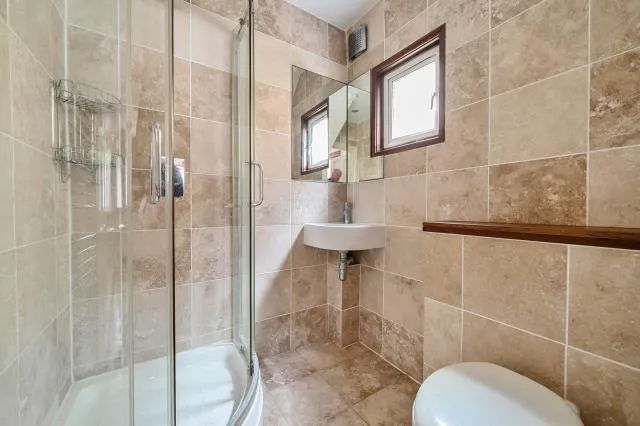 Alma Road, Eton Wick, SL4, photo 8