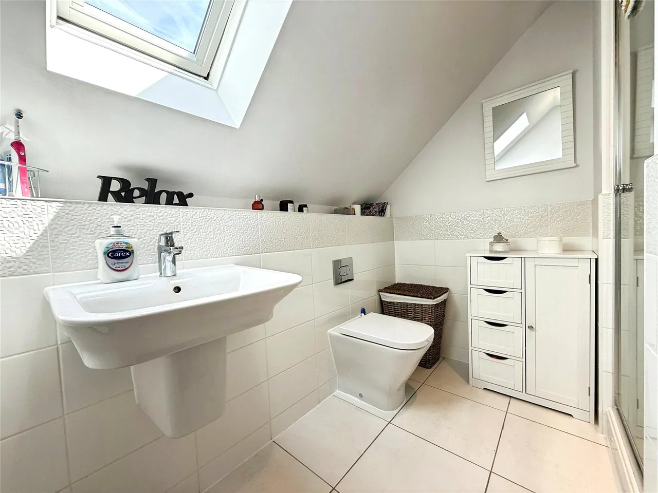 Dashers Close, Crowthorne, Berkshire, RG45 6GX, photo 8