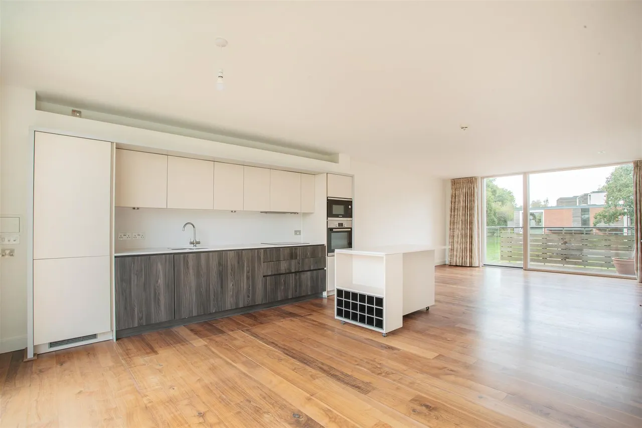 Rowan Lane, Wadswick Green, SN13, photo 9