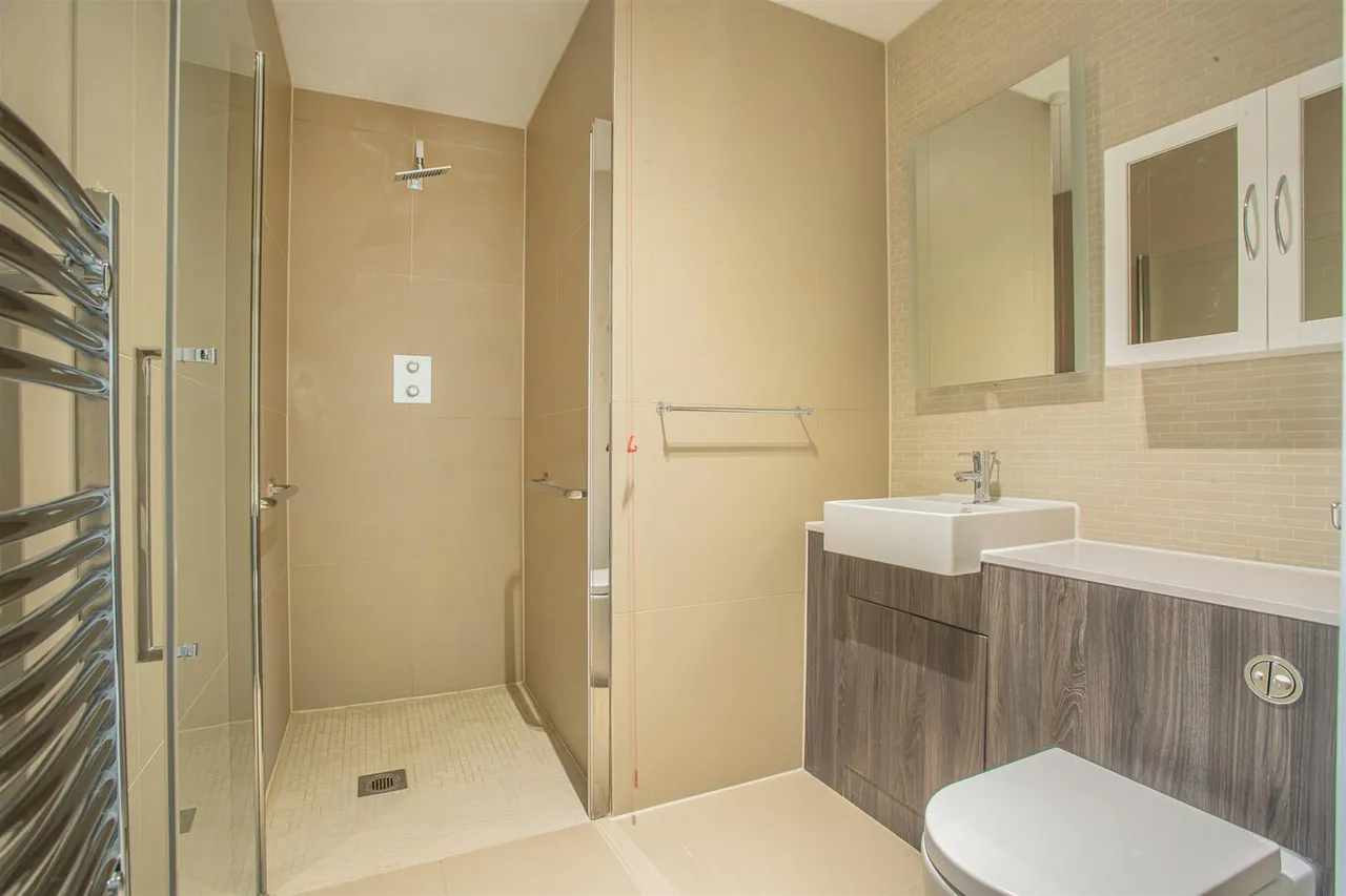 Rowan Lane, Wadswick Green, SN13, photo 12