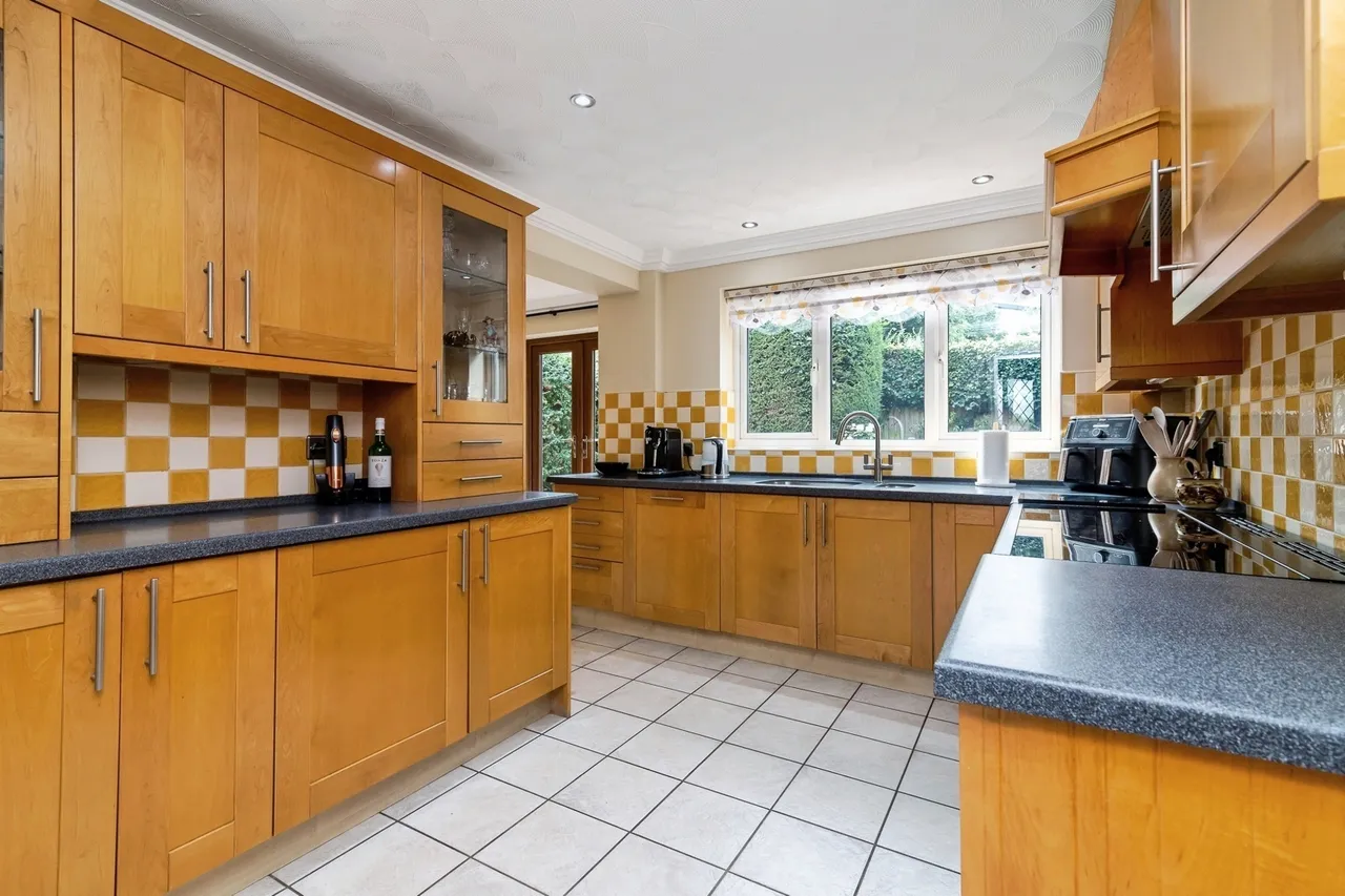 Acorn Bank, West Bridgford, NG2, photo 6