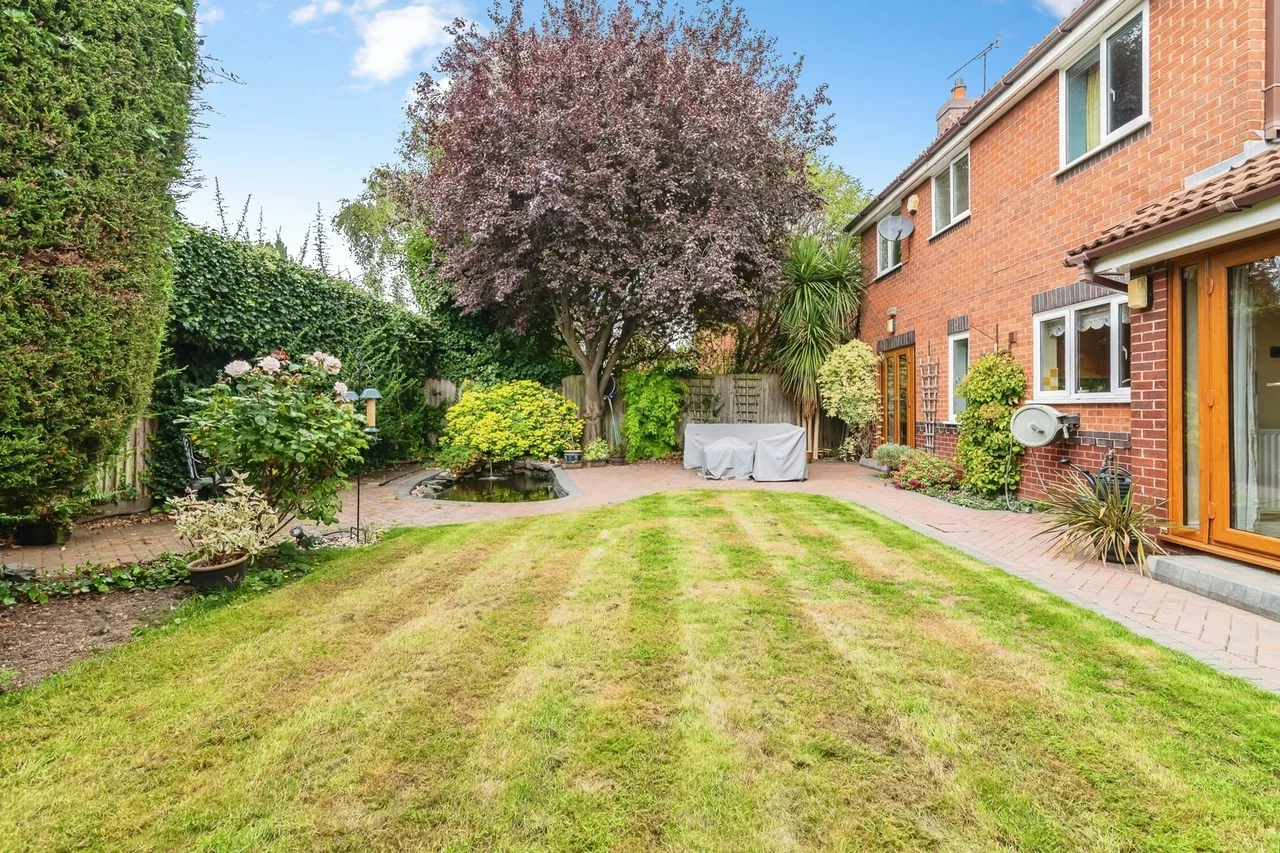Acorn Bank, West Bridgford, NG2, photo 18