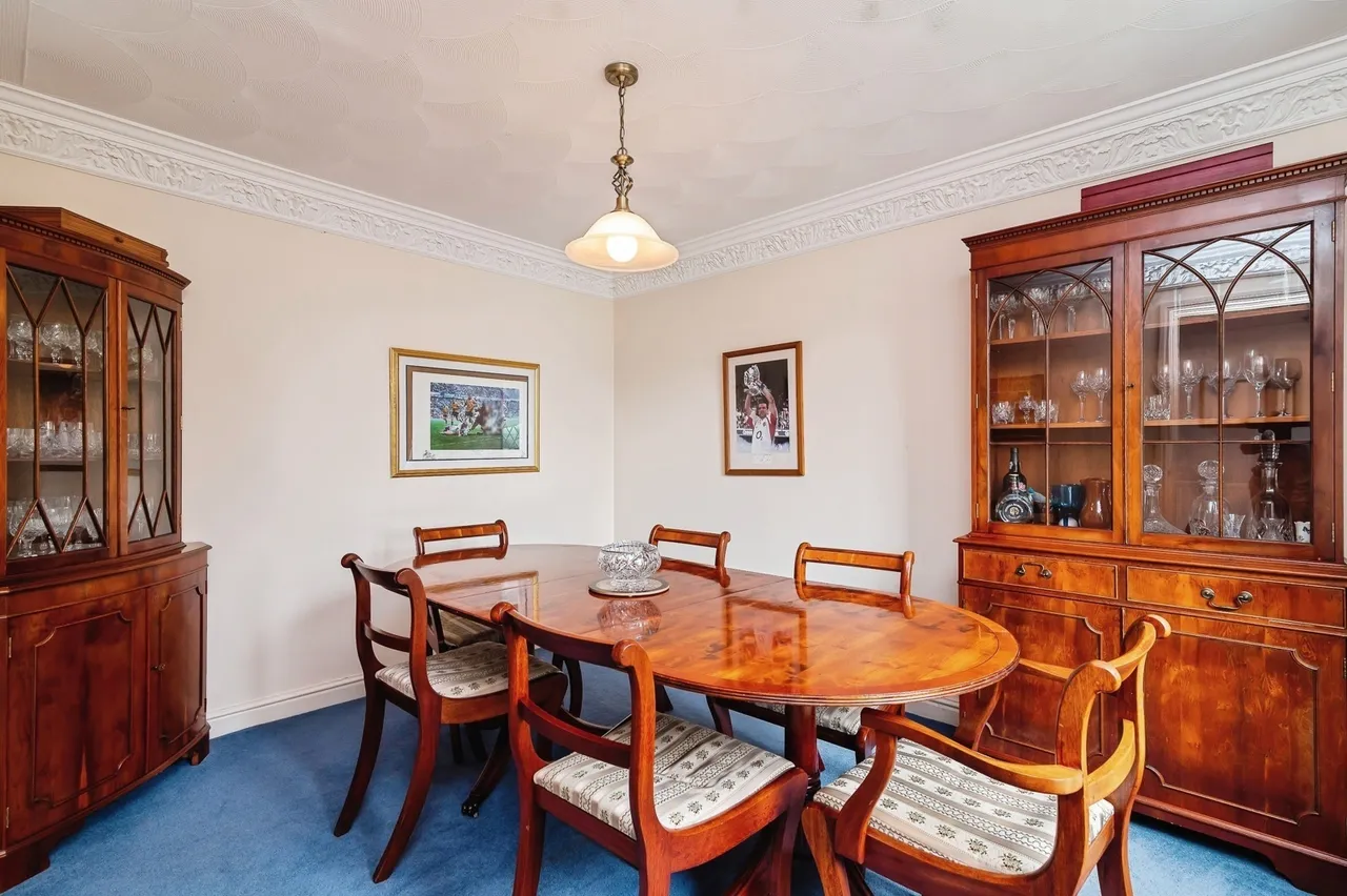 Acorn Bank, West Bridgford, NG2, photo 5