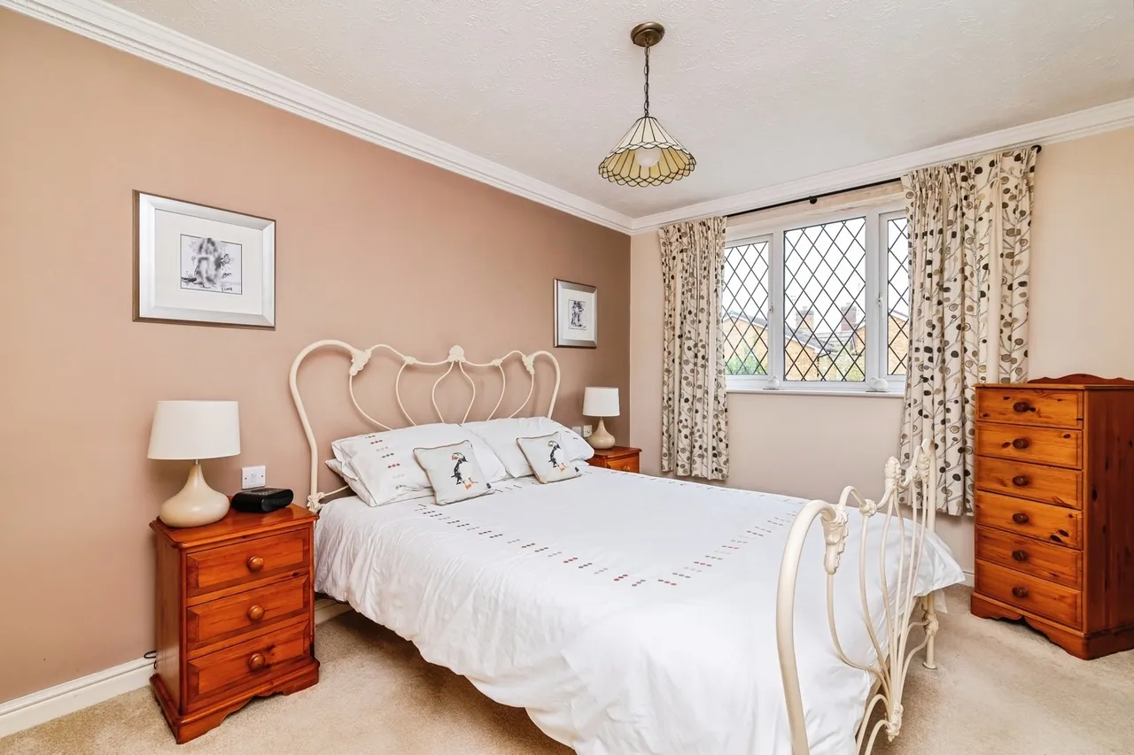 Acorn Bank, West Bridgford, NG2, photo 13