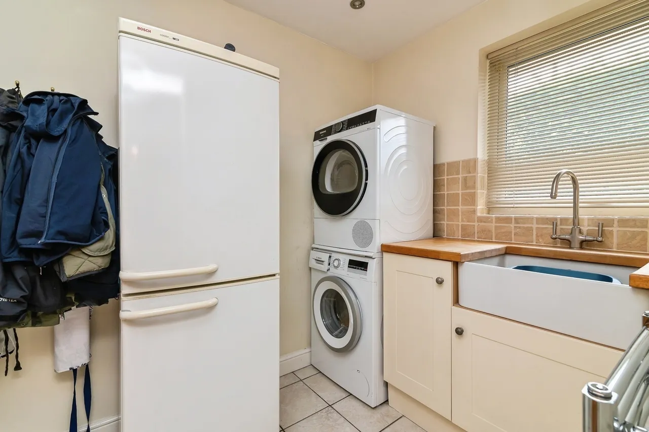 Acorn Bank, West Bridgford, NG2, photo 10
