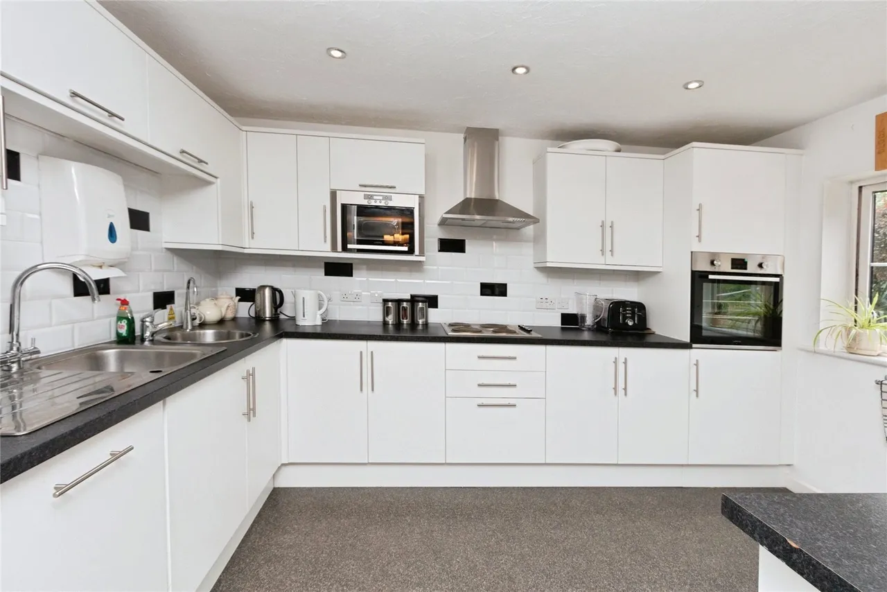 Westdeane Court, Basingstoke, RG21, photo 20