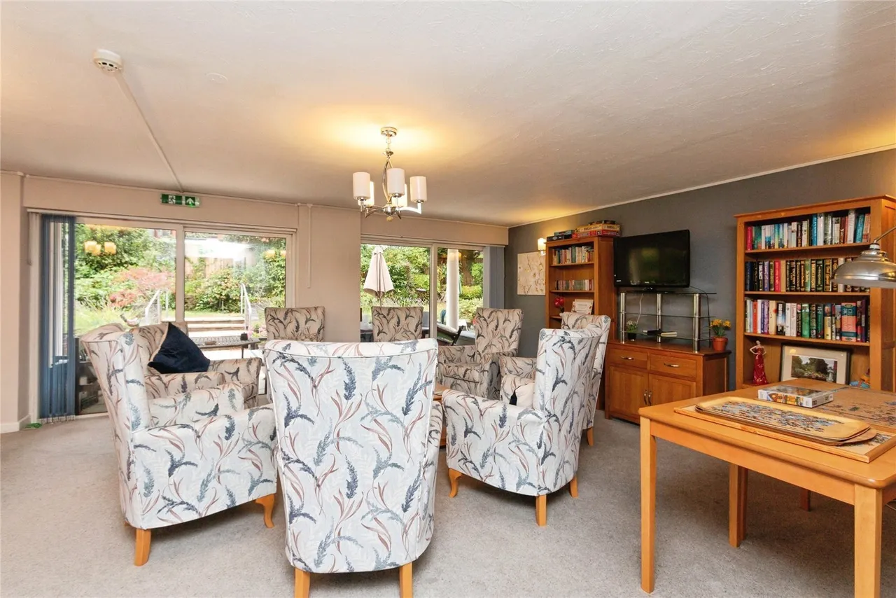 Westdeane Court, Basingstoke, RG21, photo 15
