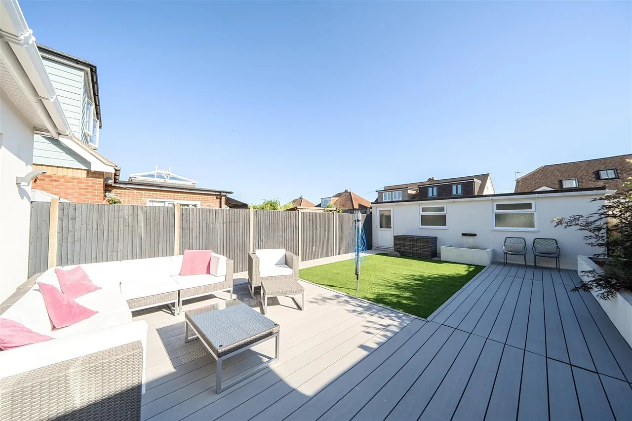 Cooper Grove, Portchester, photo 4