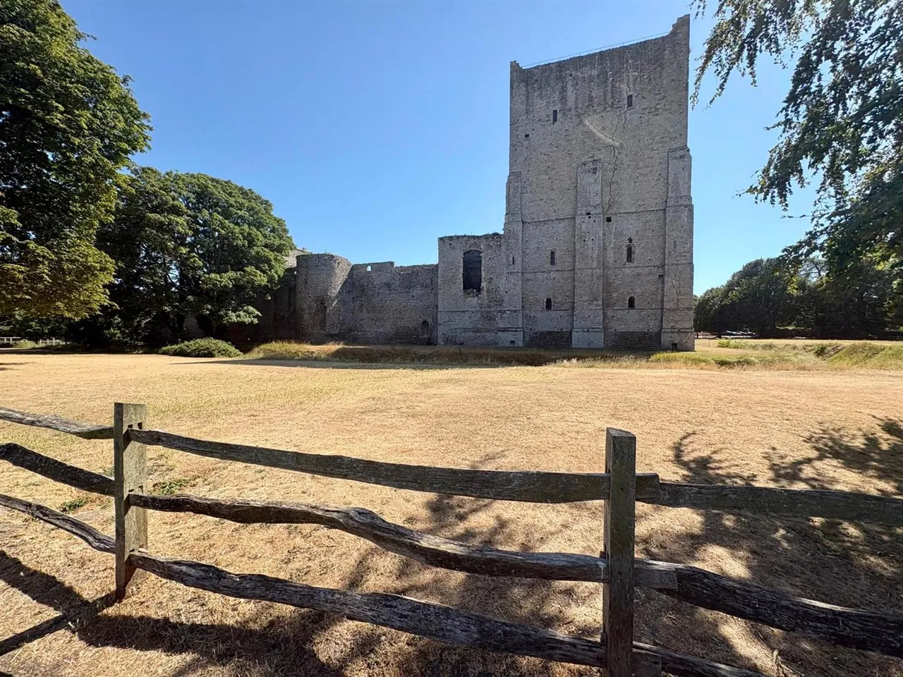 Cooper Grove, Portchester, photo 9