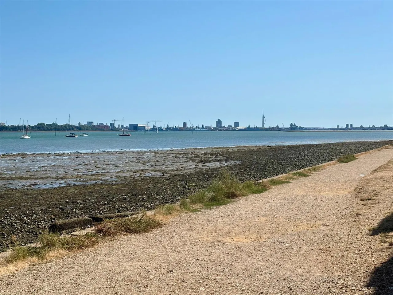 Cooper Grove, Portchester, photo 18