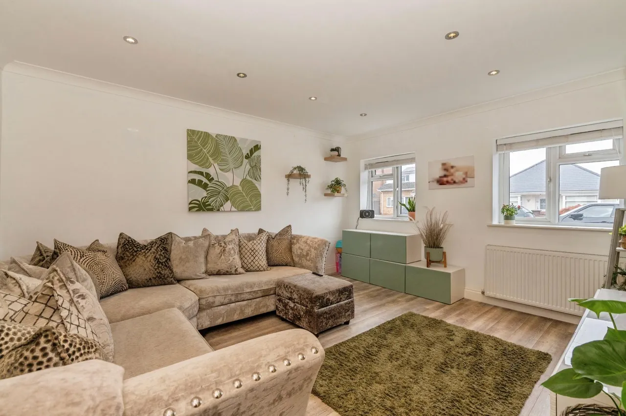 Somerset Road, Basildon, SS15, photo 6