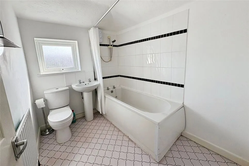 Victoria Street, Camborne, Cornwall, TR14, photo 7