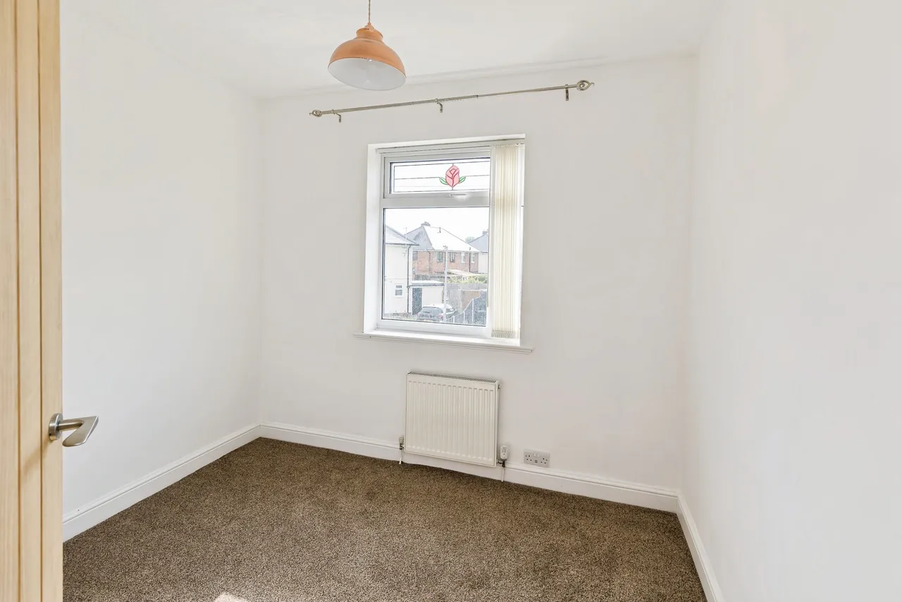 Victoria Road, Chester, CH4, photo 15