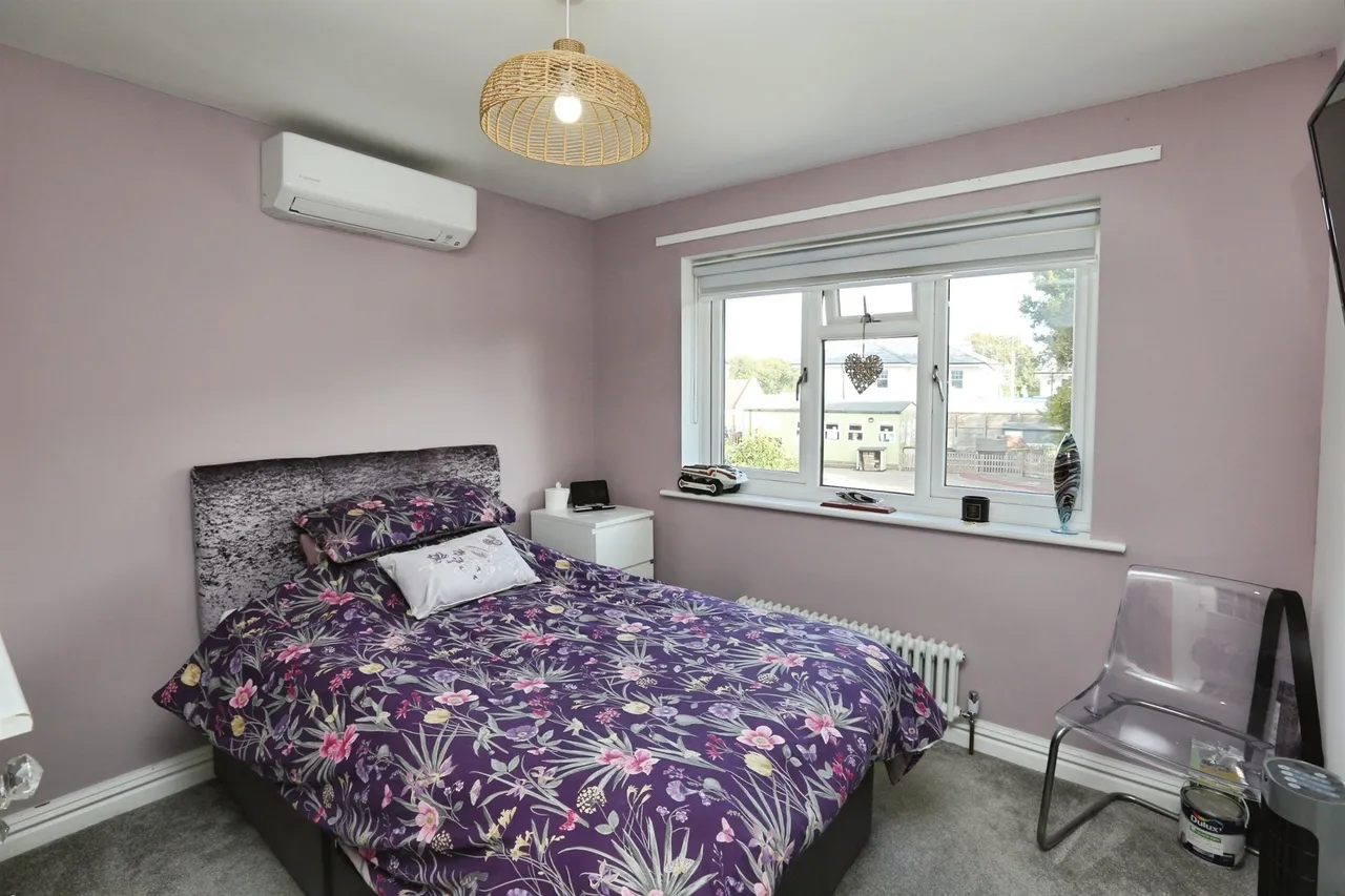 Elgar Close, Gosport, PO12, photo 14