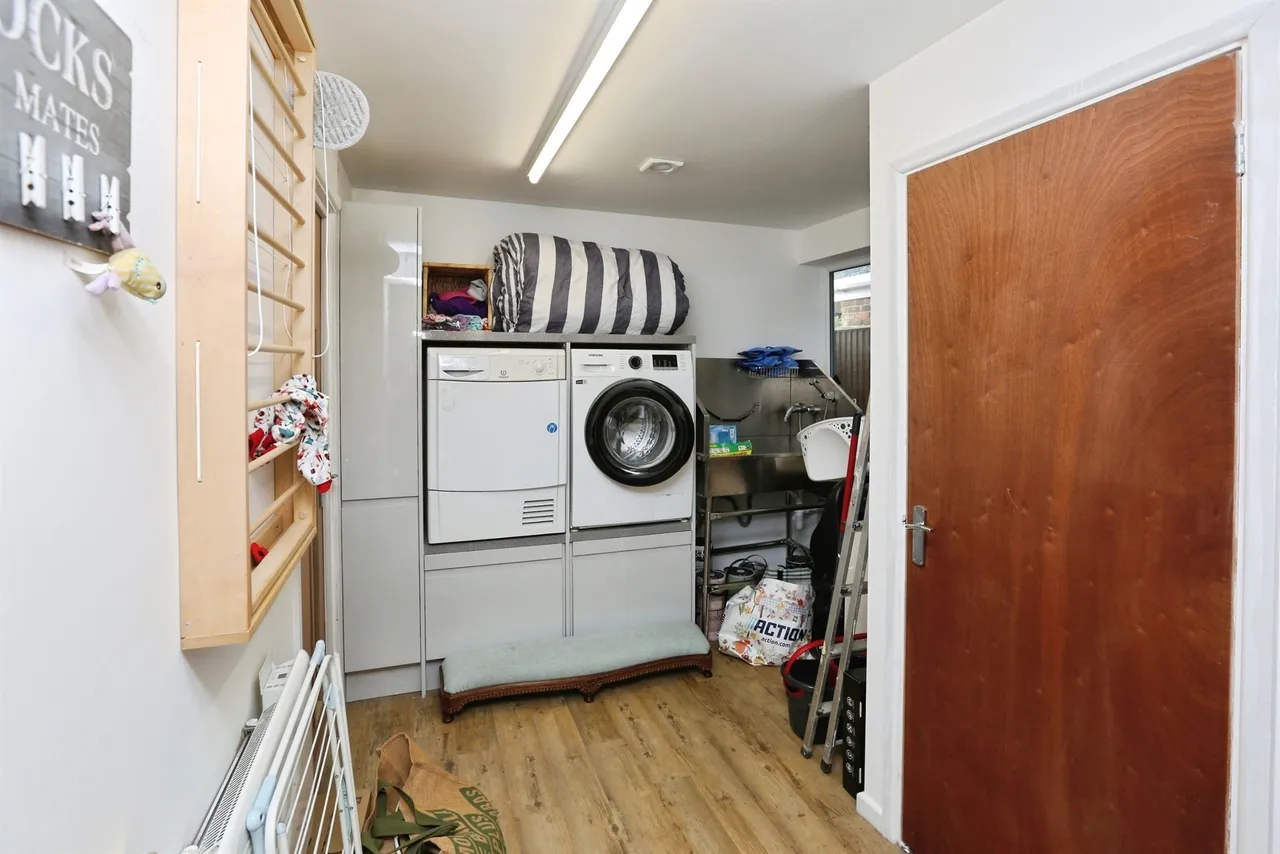 Elgar Close, Gosport, PO12, photo 18