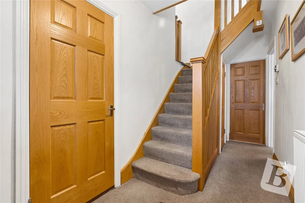 Argyle Gardens, Upminster, RM14, photo 11