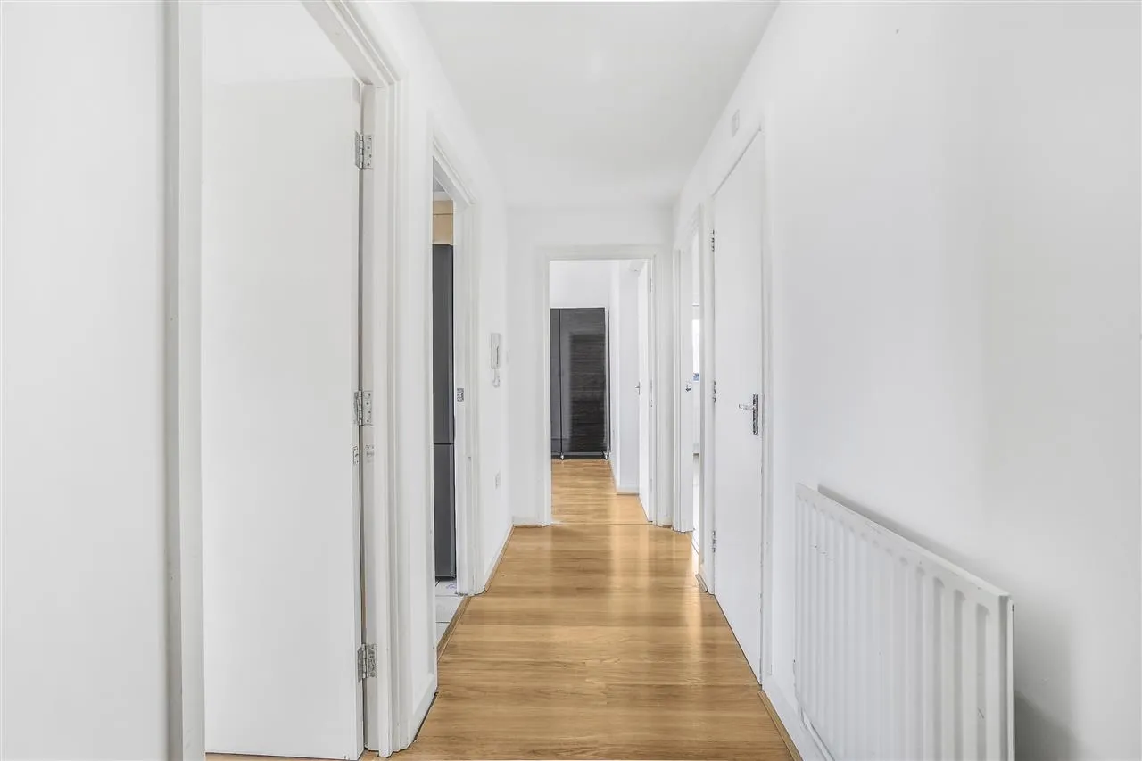 Dalmeny Avenue, London, photo 10