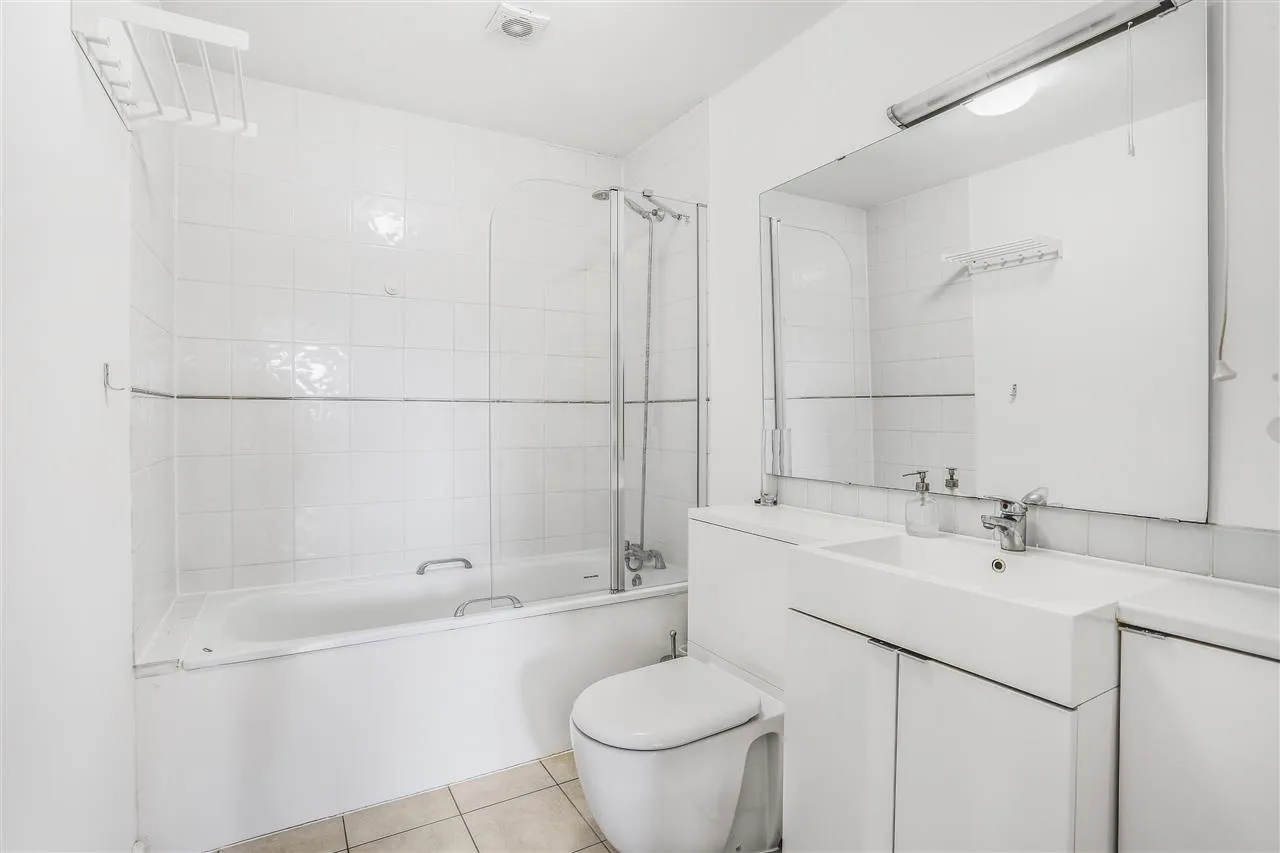 Dalmeny Avenue, London, photo 7