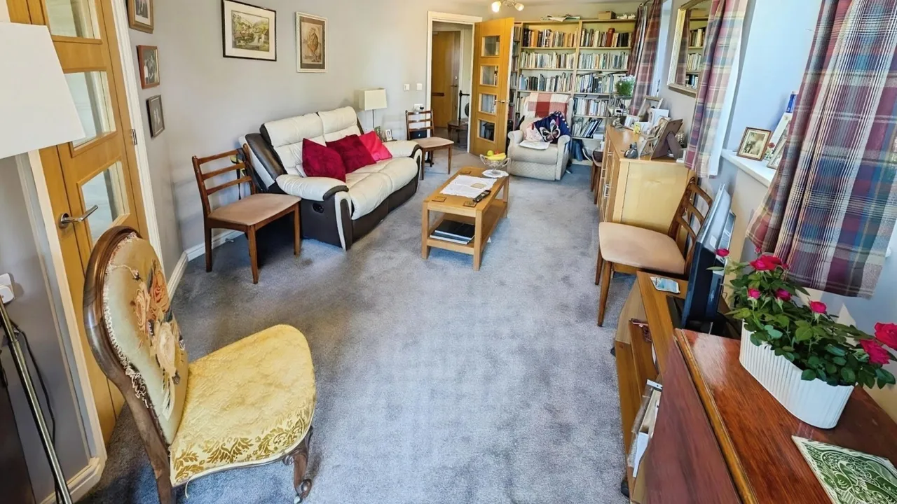 Blue Cedar Close, Yate, BS37, photo 5