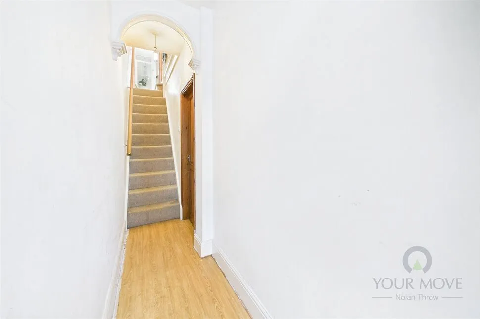 Wood Street, Kettering, Northamptonshire, NN16, photo 6