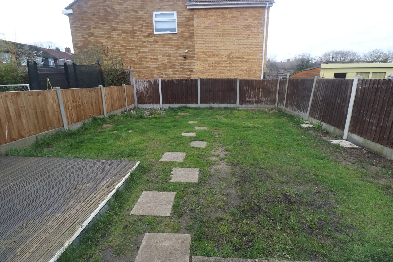 Latchetts Shaw, Basildon, SS16, photo 12