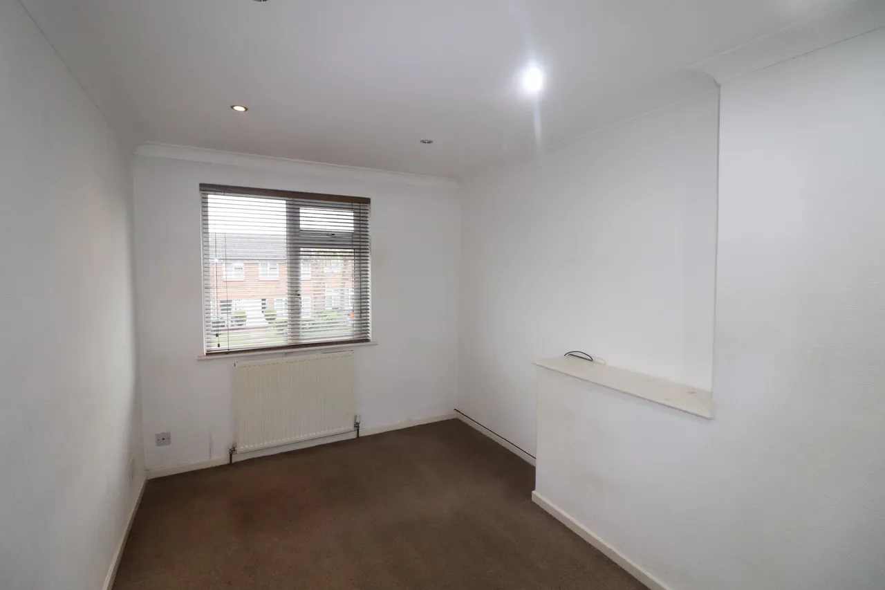 Latchetts Shaw, Basildon, SS16, photo 9