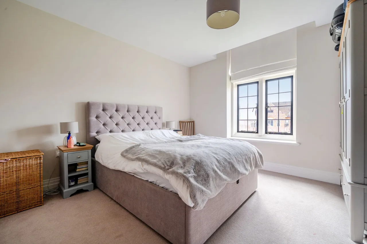 Kings Drive, Midhurst, GU29, photo 6